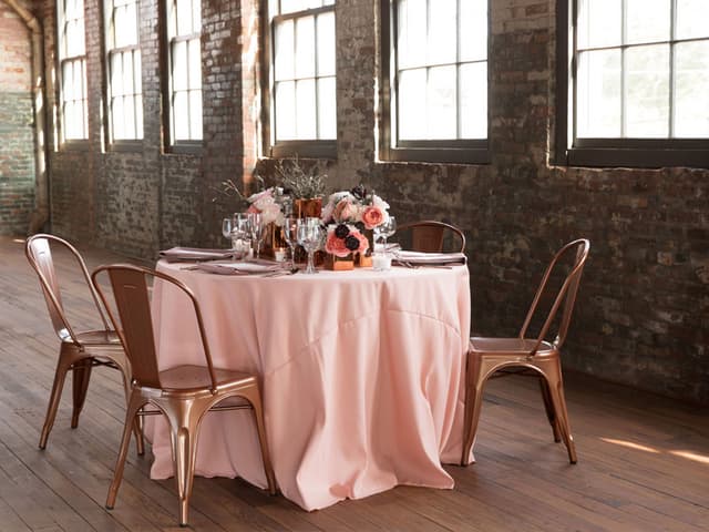 Party-linens photo 1